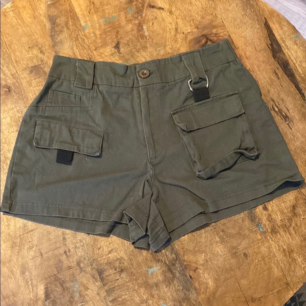 like an angel Olive Green Utility Pocket Shorts